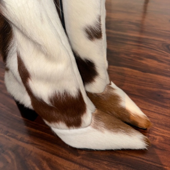 Schutz Raffaela Cow Boots - Size 10 - Picture 9 of 10